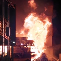 埼玉県所沢市　西武池袋線 西所沢駅付近で火事